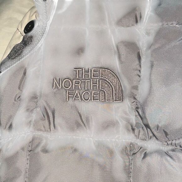 The North Face Gray 600 Insulated Down Quilted Hooded Puffer Jacket Ladies XS - Picture 6 of 15